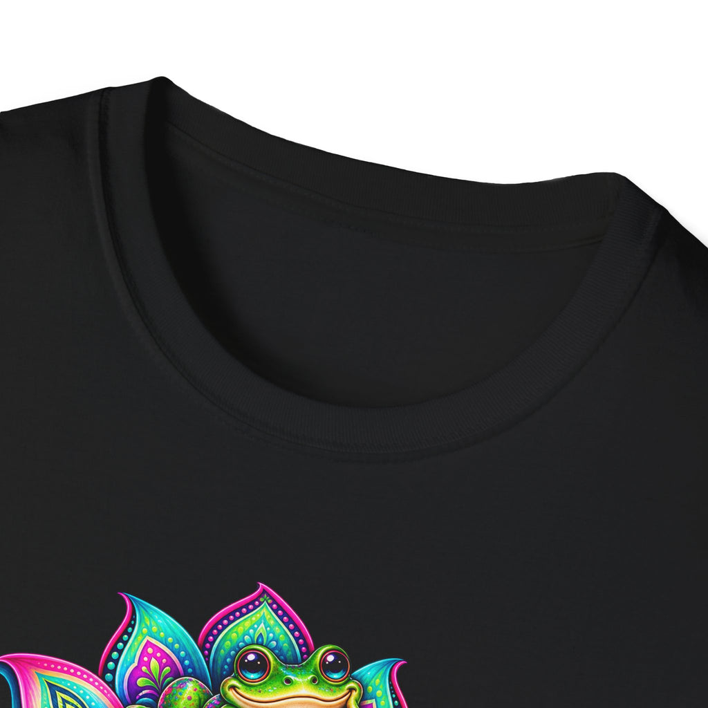 Mandala flower toad Unisex Softstyle T-Shirt