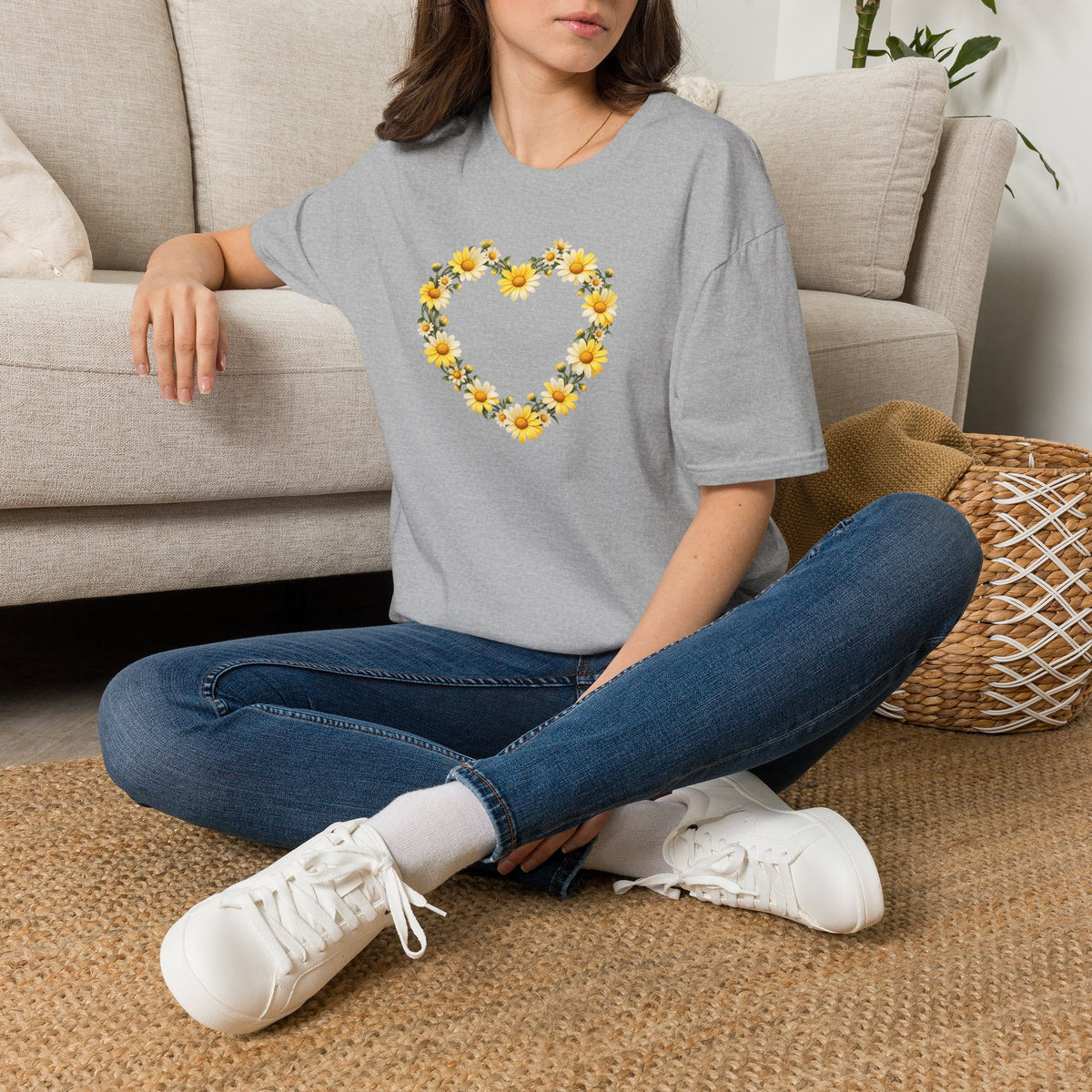 Daisy Chain heart Unisex Softstyle T-Shirt