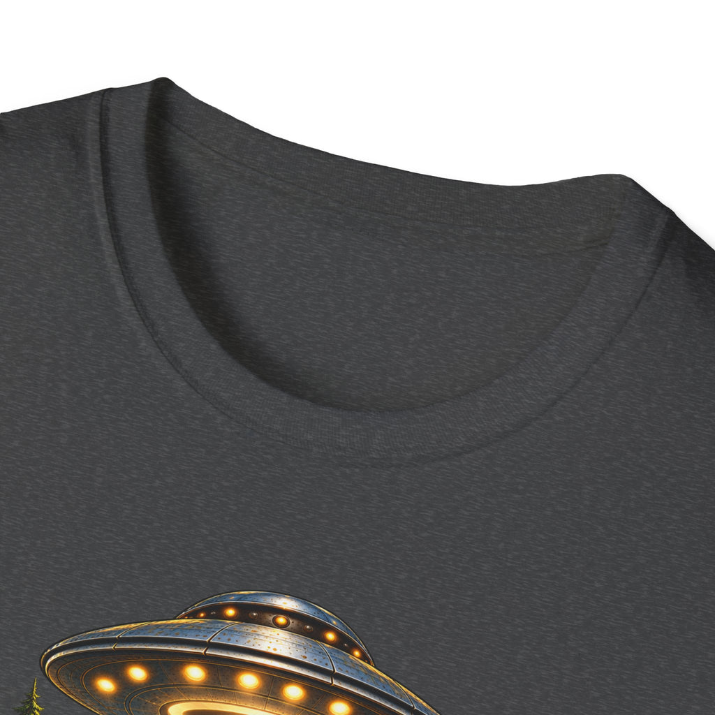 Alien & Toad UFO T-Shirt – Funny Extraterrestrial Graphic Tee