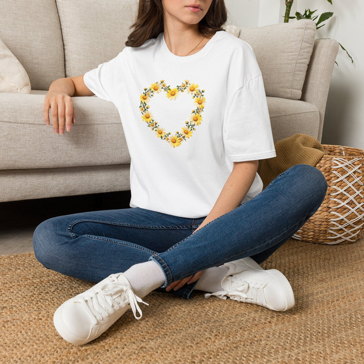 Daisy Chain heart Unisex Softstyle T-Shirt