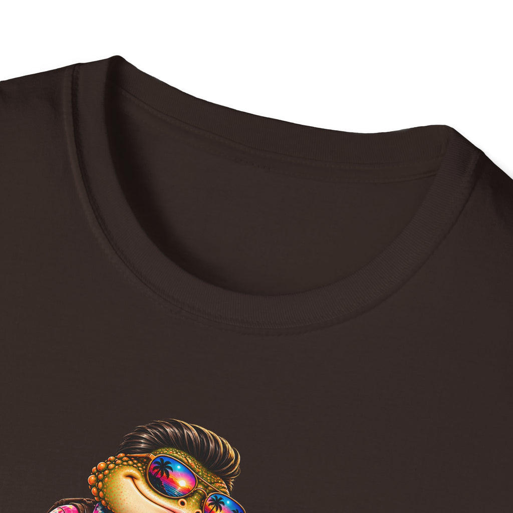 Toad walking  Origami dog unisex Softstyle T-Shirt